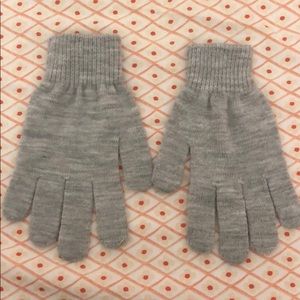 Gray gloves